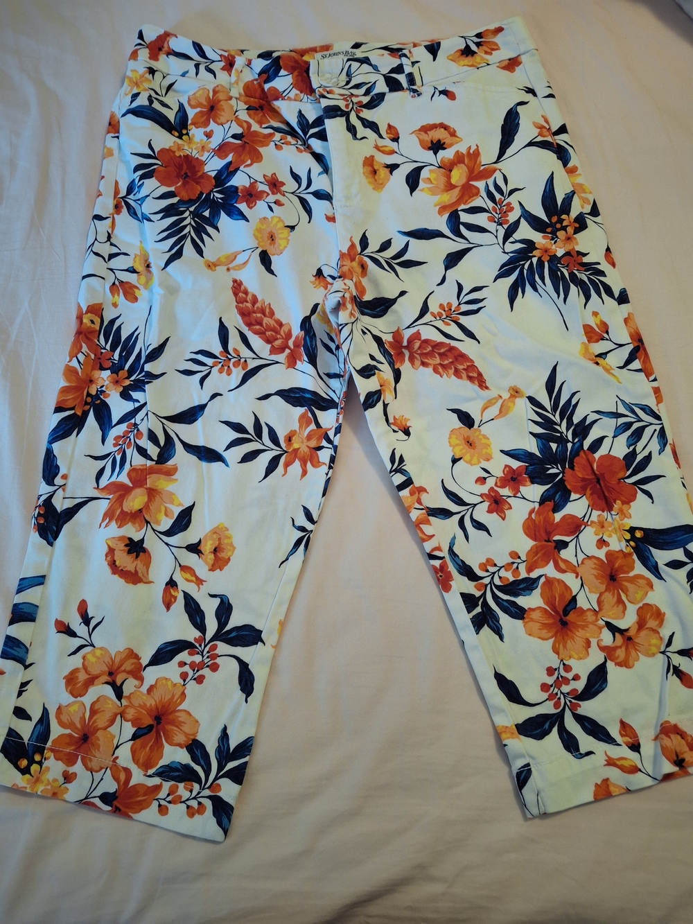 St. John's Bay Secretly Slener White Capri Pants with Orange Floral Print